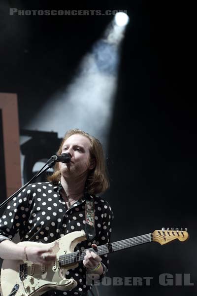 TWO DOOR CINEMA CLUB - 2016-08-26 - SAINT CLOUD - Domaine National - Grande Scene - 